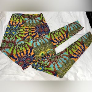 Funky Leggings (made of water bottles) S